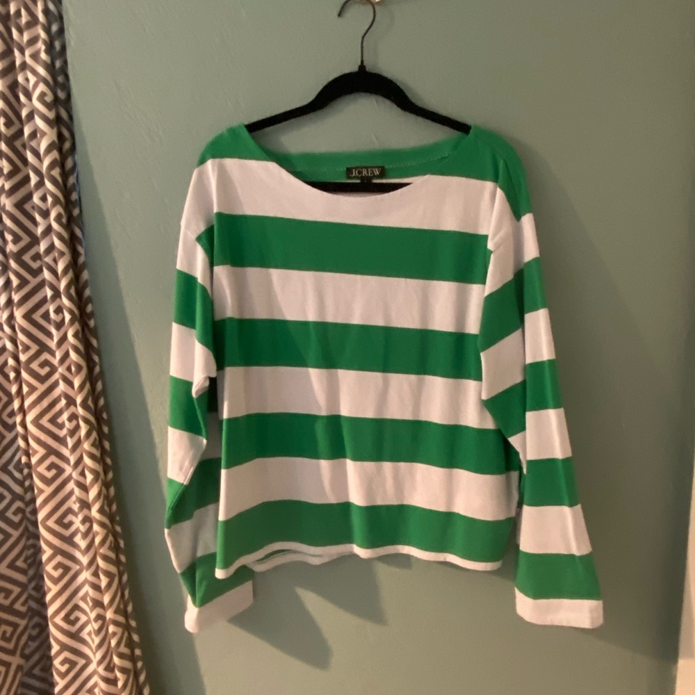 J CREW long-sleeve boxy tee with wide neck. Cute and classic and NWOT. Size L